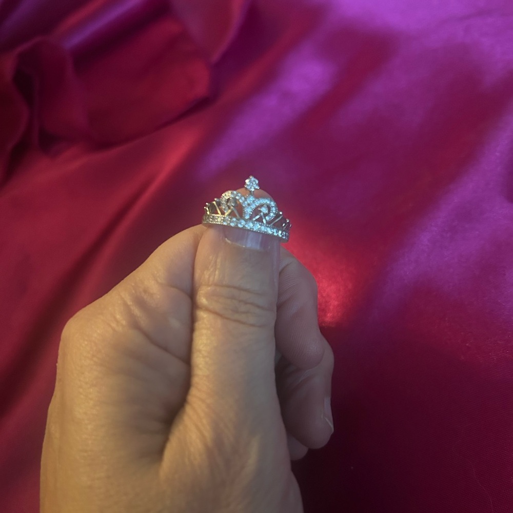 Women’s Silver Tiara Ring Size 5 1/2